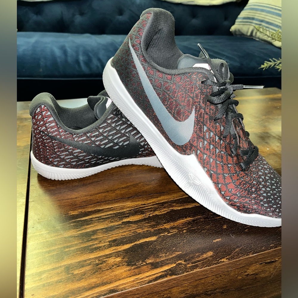Nike Tennis shoes